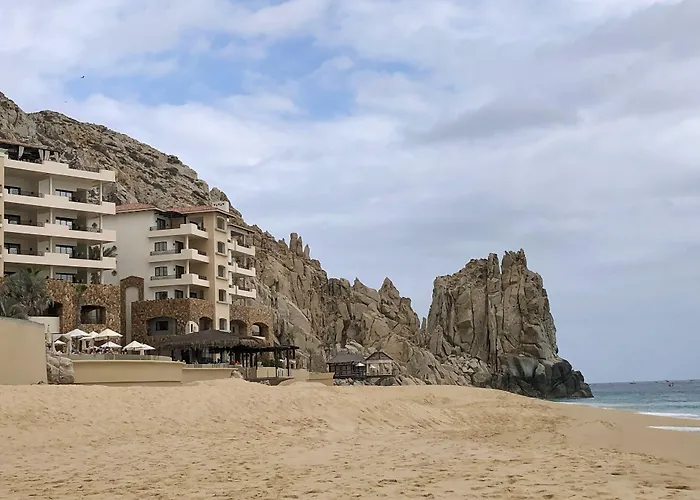 Grand Solmar Land's End Resort *